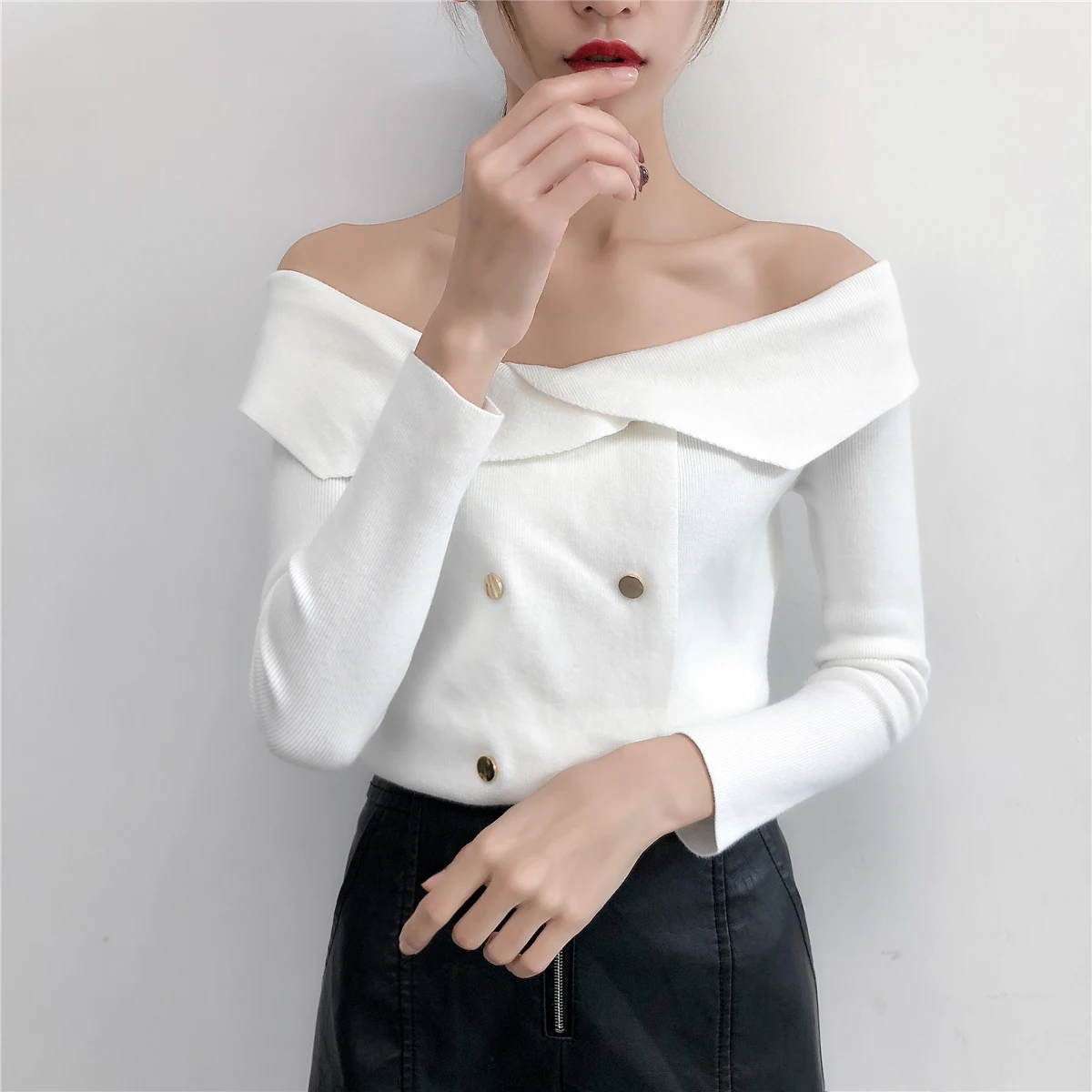Осень-зима новое слово воротник Off-the-shoulder пикантные свитер женский сладкий