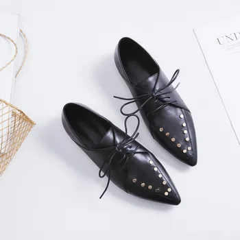 

GPOKHDS 2019 women flats soft Cow leather autumn spring lace up rivets Rome style camel color pointed toe female shoes size 40