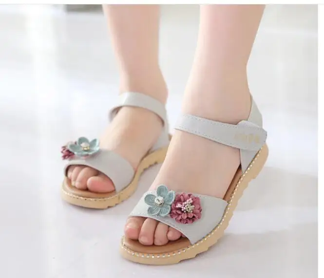 new fashion sandal