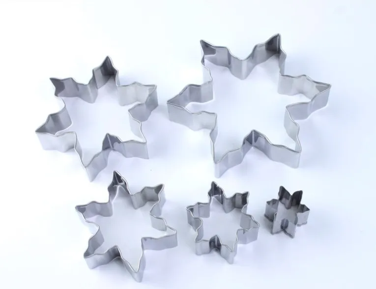 2952146598_1451239183