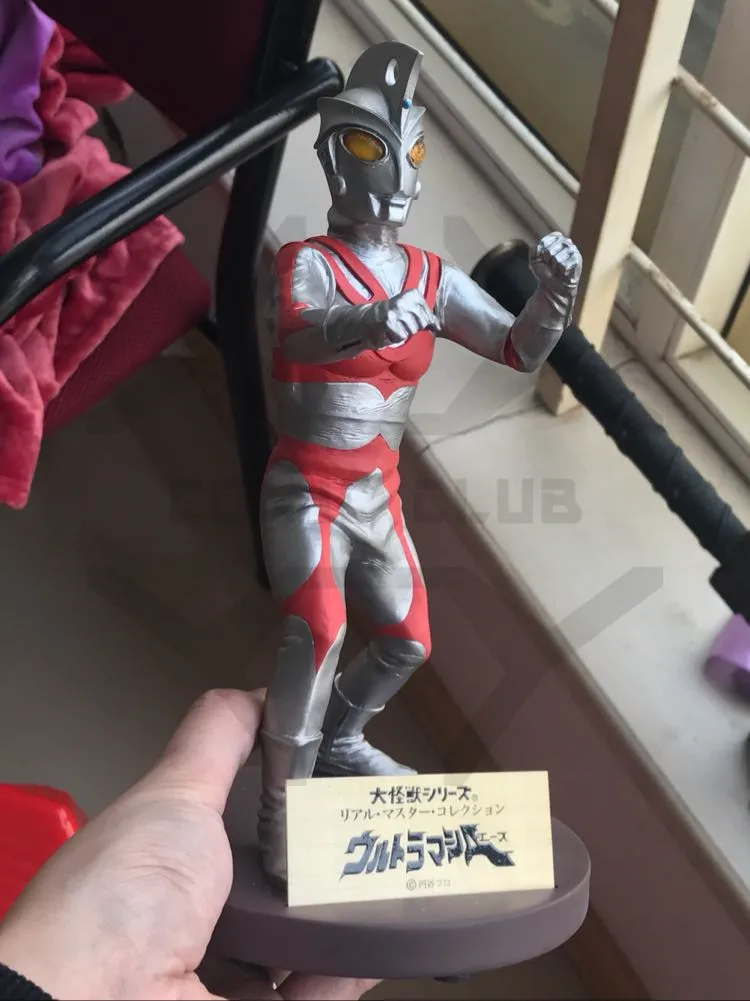 Excellent COMIC CLUB IN-STOCK  UItraman Ace gk resin figure toy for Collection 1
