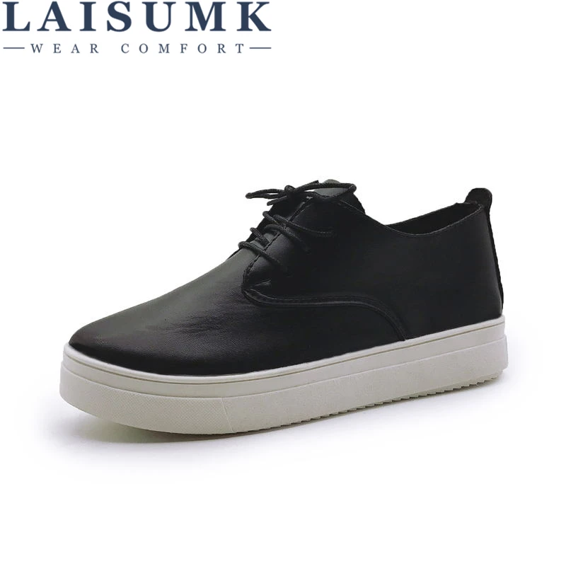 

2019 LAISUMK New Spring Summer White Shoes Women Flat Leather Shoes Female White Board Shoes Casual Shoes Female
