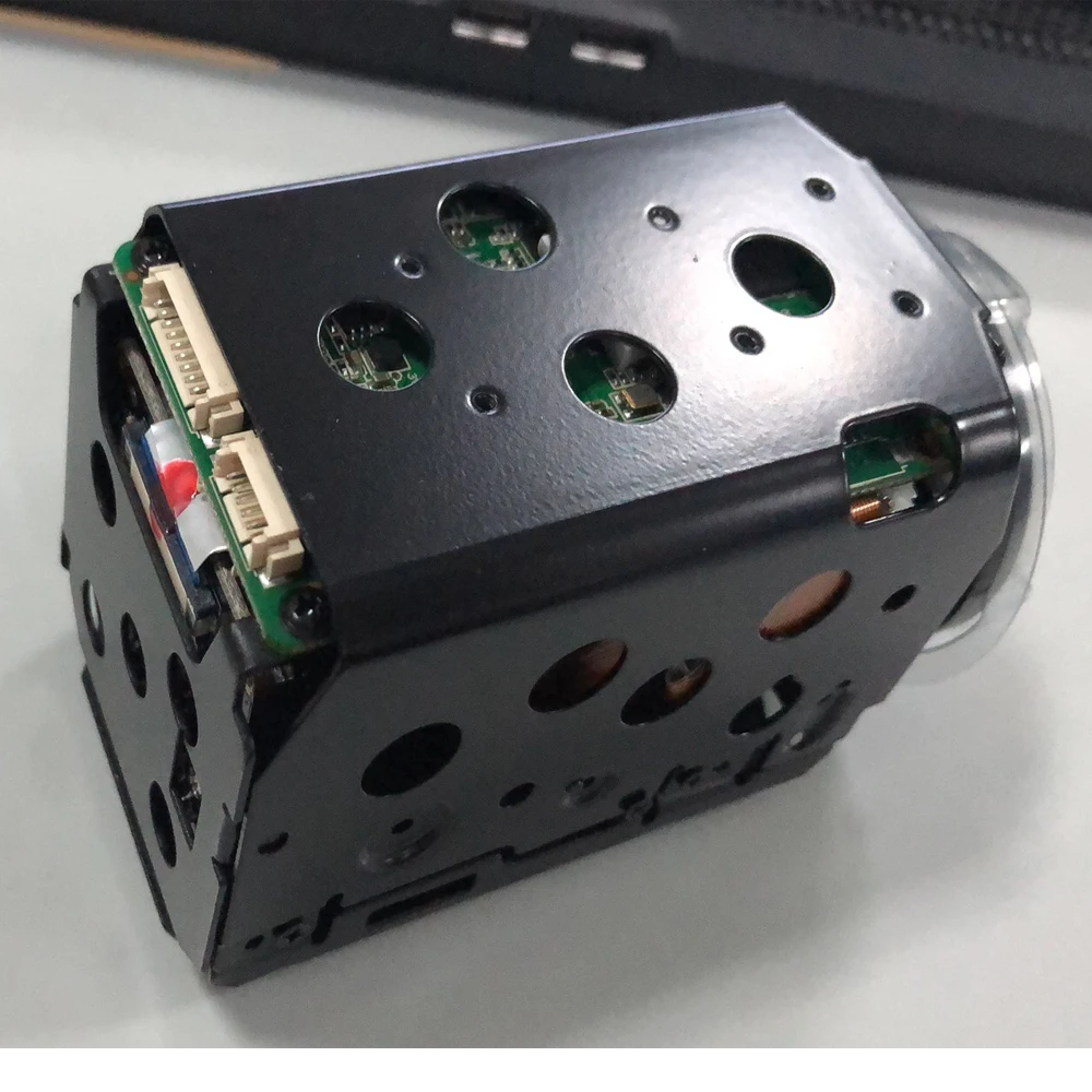 

HISEE APP 5MP IPC H.265/h.264 4.6mm -167mm (36x) Motorized Zoom & Auto Focal LENs 1/2.8" DC9-12V@0.25A IP camera module board