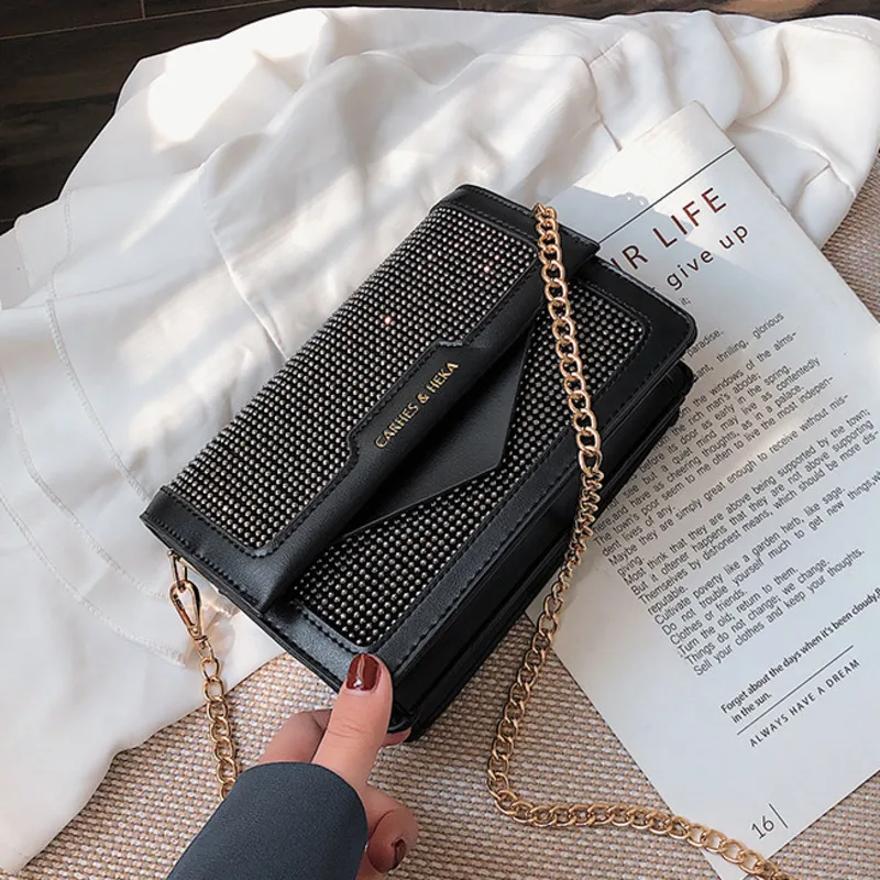 

Female Crossbody Bags For Women 2019 High Quality Leather Luxury Handbags Designer Sac Main Ladies Rivet Shoulder Messenger Bag