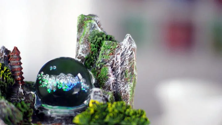 Cheap Estatuetas e miniaturas