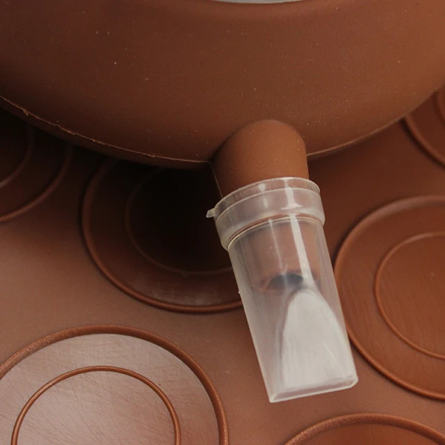 סט מזלף מתאים למקרון מקצועי + תבנית למקרון 48 יחידות 2