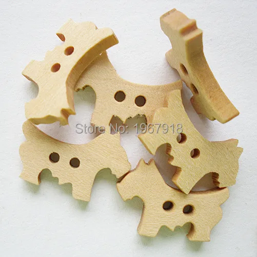 

Free Shipping Natural Wooden Buttons Cute Dog Children Decorative Buttons 2 Holes DIY Scrapbooking Craft Wood Sewing Buttons