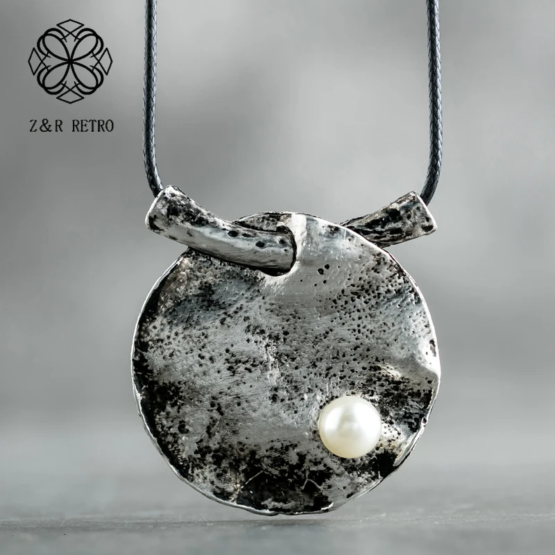 

Handmade Pendant Vintage Plastic Bead Statement Necklace Gifts For Women Sweater Rope Chain Decoration Fashion Jewelry Necklace