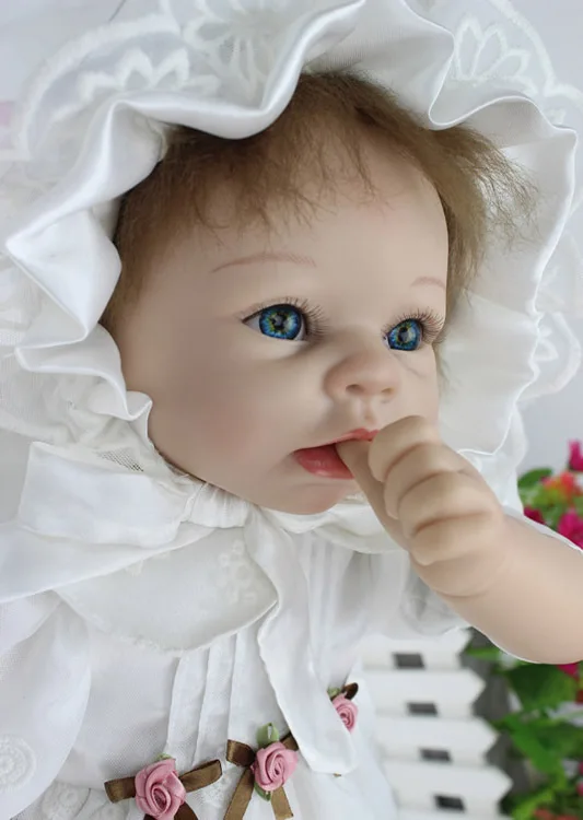 55cm Silicone Reborn Doll With Snow White Dress