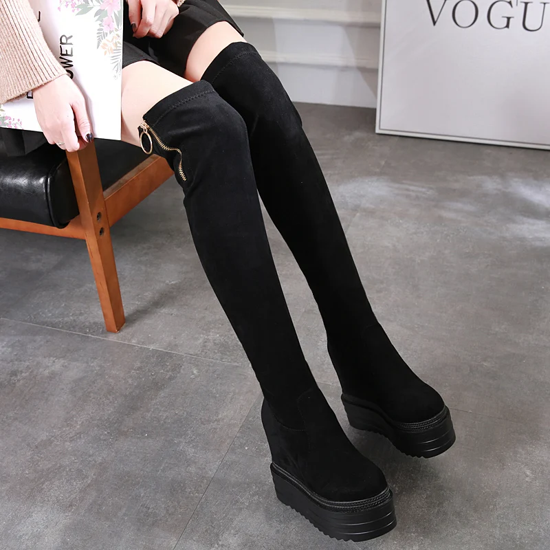 Г. Новые осенне-зимние Бархатные женские ботинки на платформе корейские модные высокие сапоги на танкетке