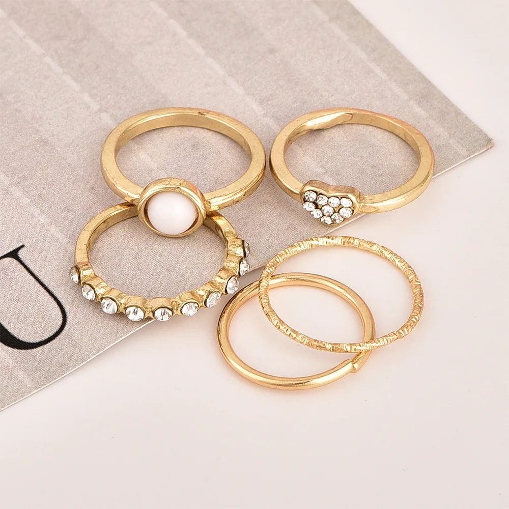 

Boho 5 pieces/set Charm Heart Crystal Ring Set For Woman Crown Moon Waterdrop Simulation Pearl Rings Fashion Party Jewelry Gift
