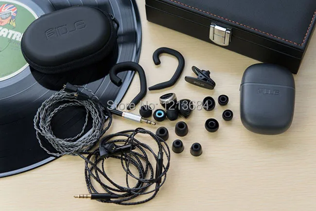 

Boxed! Original Fidue A81 Noise Isolating Super Dynamic Titanium Moving Coil High Fidelity Audiophile IEMS Earbuds Earphones