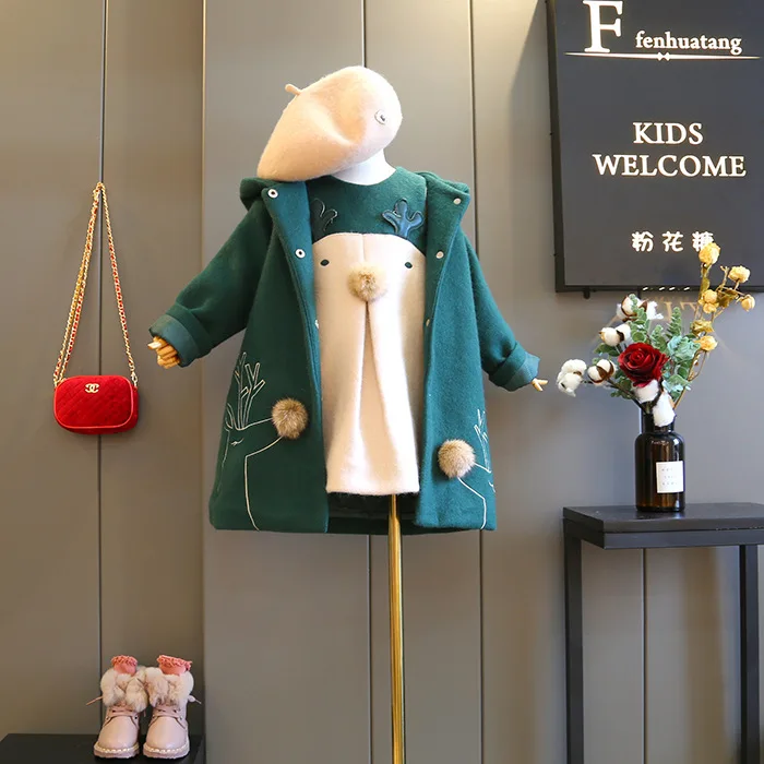 

Girls' coat suit 2018 winter new fashion children's woolen deer woolen coat with vest dress