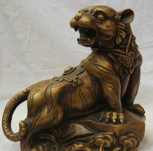 

JP S0524 10" Chinese Fengshui Folk Copper Zodiac Year Tiger Tree Wealth ferocious Statue