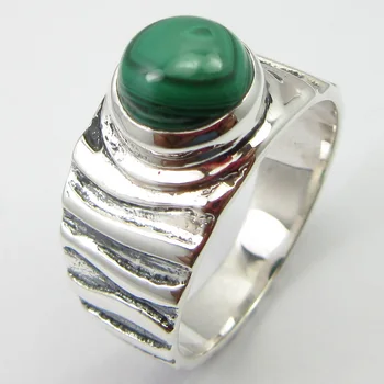 

Solid Green Malachite HAMMERED Ring Sz 8 Ladies Stone Jewelry Unique Designed