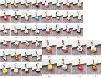 

Hot Sale 100 pcs Cartoon Good luck Cat Pendant Key Chains With Bell Gifts Favors kids party gifts ZC-02
