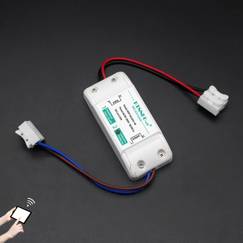 

1Gang TUYA app Wifi Remote Switch APP Control Light Relay Receiver Universal Wireless Smart Home Gadgets 10A 220V Manual Button