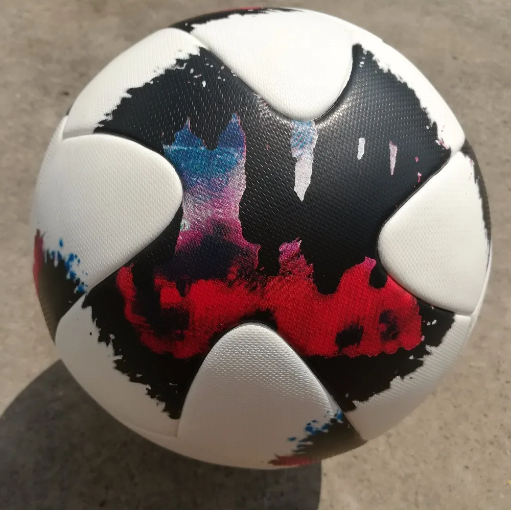

Hot 2018 Size 5 PU Football Ball Anti-slip Granules Soccer Ball High Quality For Game Match Training Youth Kids