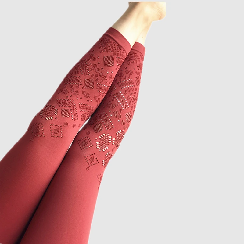 Oyoo, открытые красные штаны для йоги с высокой талией, Сексуальные Спортивные Леггинсы с цветочным узором и вырезами, пуш-ап, бесшовные колготки для фитнеса для женщин