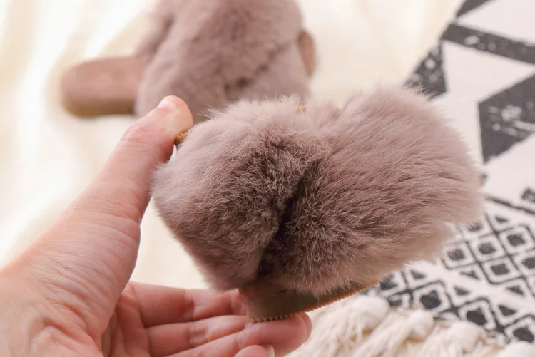 New Spring Plush Slippers Girls Slippers Real Rabbit Fur Shoes Open Toe Slippers All-match Childrens Shoes Summer Home Slippers