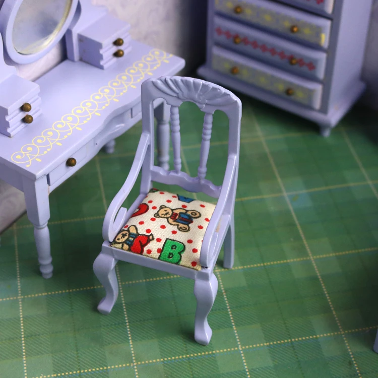 A02-X022 الأطفال طفل هدية لعبة 1:12 دمية مصغرة الأثاث مصغرة rement خشبية الأرجواني غرفة نوم مجموعة
