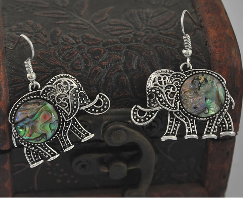 Vintage-Owl-Pendant-Earrings_14