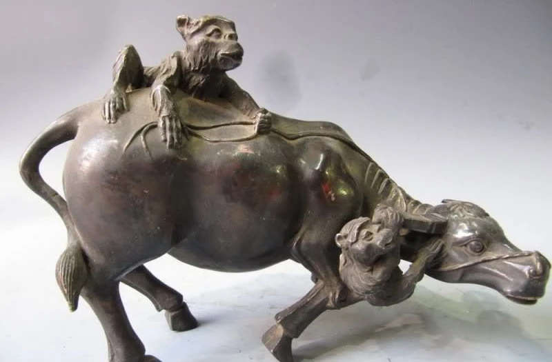 

Chinese classic Pure Bronze Copper lovely Two monkey Play buffalo bossy neat OX