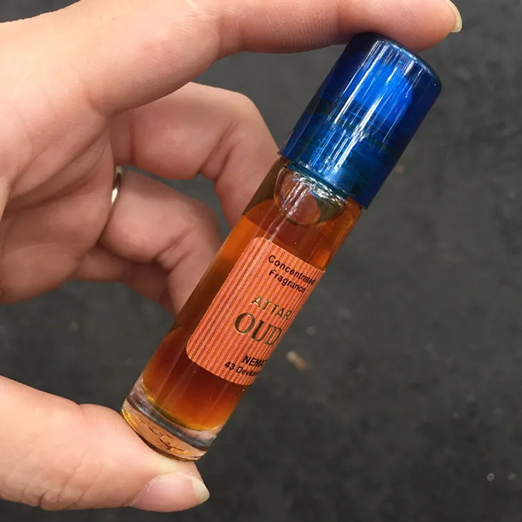 

Fresh Ball Antiperspirants sandalwood oil ball perfume Deodorant Roll on Bottle Women Fragrance Men Smooth Dry Perfumes 8ml