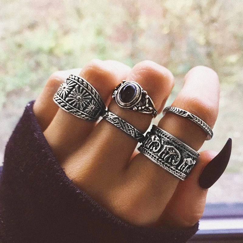 

2018 New 5Pcs/Set Silver Black Boho Totem Rings For Women Vintage Look Antique Silver Plated Fashion Jewelry