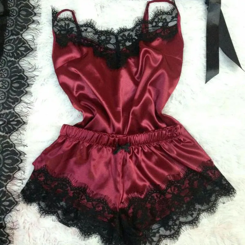 

Fashion Lace Eyelash Casual Pajamas Women Nightgown Home Sexy Sweet Bow Camisole & Shorts Pyjama Femme 2PCS/Set