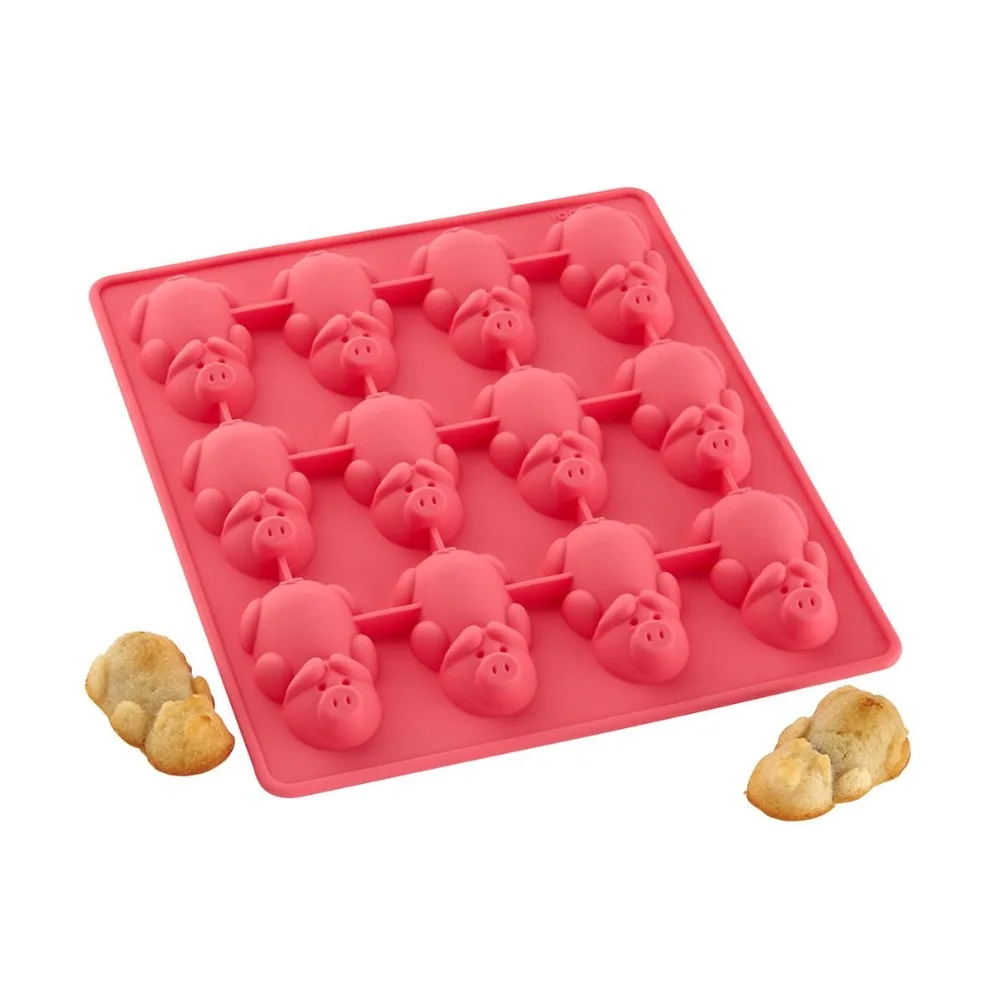 12 Little Pink Pigs in a Blanket Silicone Baking Mold 3D Pigs in a Blanket Pink Silicone Baking