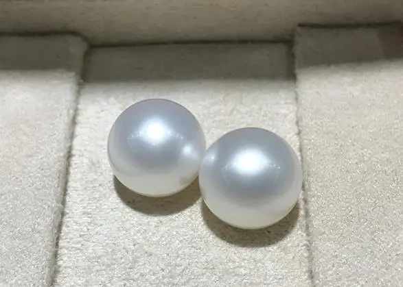 Очаровательная пара AAA12-13mm Южное море белая круглая жемчужная Серьга 14 k