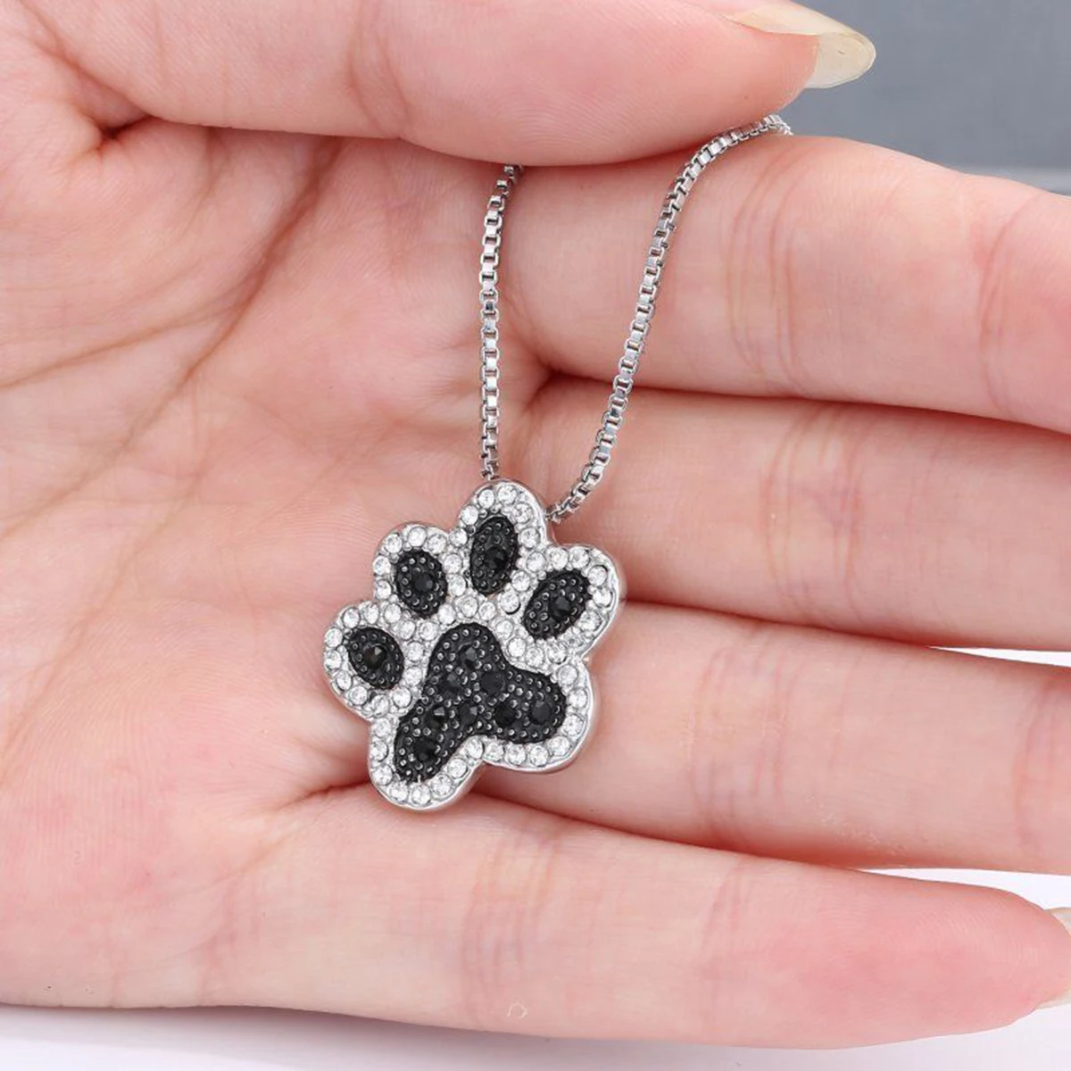 Fashion Rhinestone Chain Necklace Vintage Crystal  Dog Cat Paw Footprint Necklaces & Pendants For Women Jewelry Gift