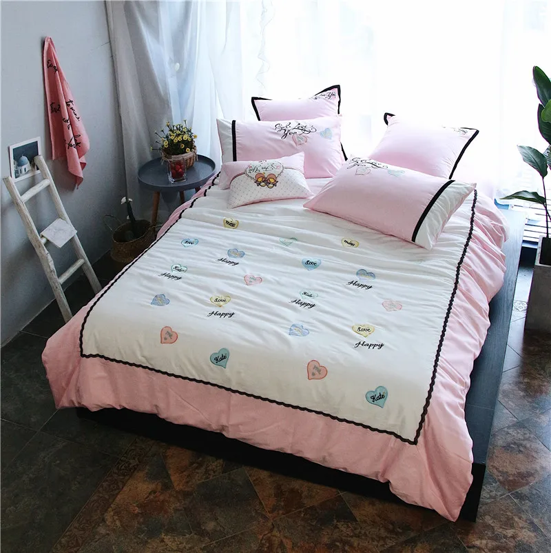 

100% Egypt Cotton pink heart Embroidery Luxury Oriental Bedding set King Queen size Bed set Duvet cover Bedsheet Pillowcases