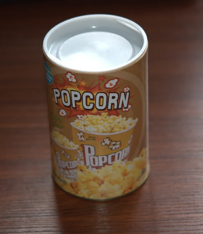 Апрель День Дурака игрушки детские маленькие картофельные чипсы прыгающие