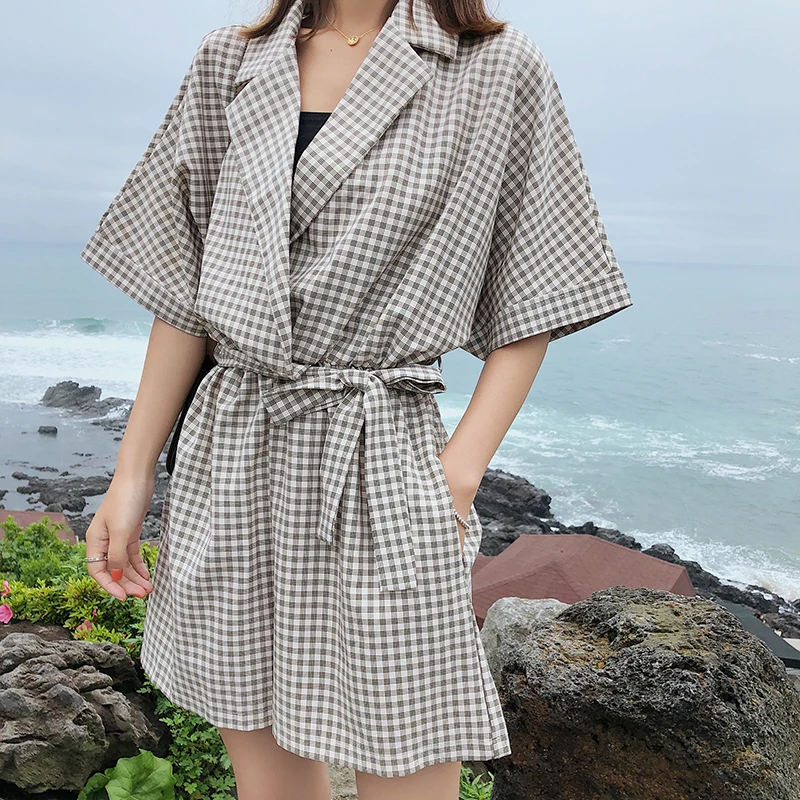 

Green Elegant Plaid Notched Collar Rompers Jumpsuits 2019 Women Short Sleeve Bodysuit Workwear Romper