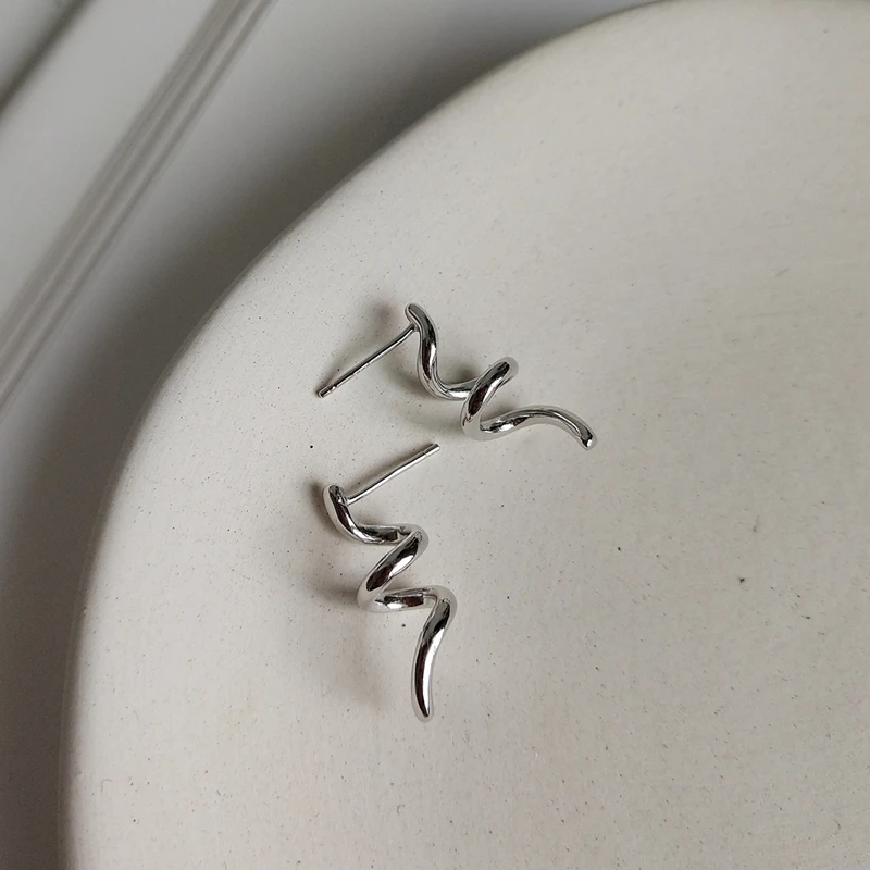 925 Sterling Silver Spiral Stud Earrings