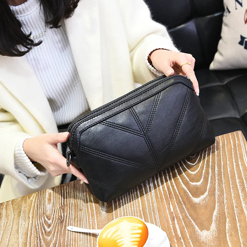 

2018 new Europe and AmericaHigh Quality Women Handbag Double zipper shoulder messenger bag Fashion small square bag