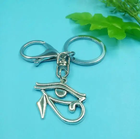 

27x33mm Egyptian Eye of Horus Pendant Key Chains & Key Rings Antique Silver Charm Lobster Clasp For Car Decorative Gift 1 pcs