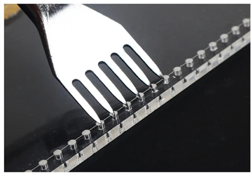 Лазерная резка акриловый шаблон кожаный шаблон для рукоделия DIY трафарет для шитья 7x10,6x1 cm