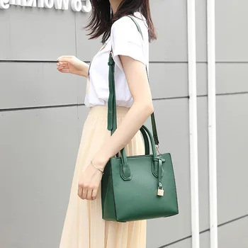 

2019 new single shoulder messenger bag handbag