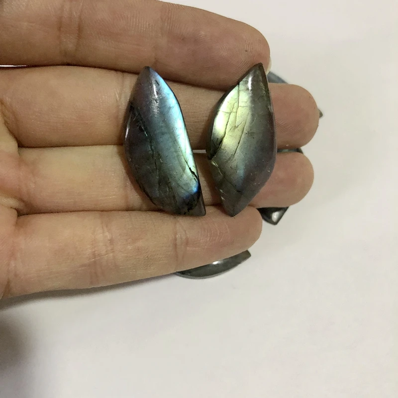 

Mixed 2pcs Strong Flash Labradorite Irregular Size Bead Pendant Cabohcon,High Quality Labradorite For Jewelry Making 25mm+