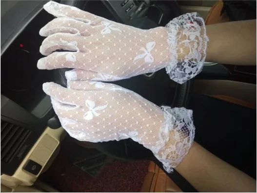 Новые летние женские сетчатые короткие сетчатые солнцезащитные перчатки готический панк эмо-рок костюм необычные сексуальные кружевные перчатки