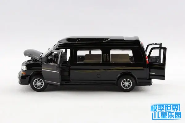 

Brand New 1/32 Scale Car Model Toys GMC Caravan RV Diecast Metal Flashing Musical Pull Back Car Toy For Gift/Kids/Collection