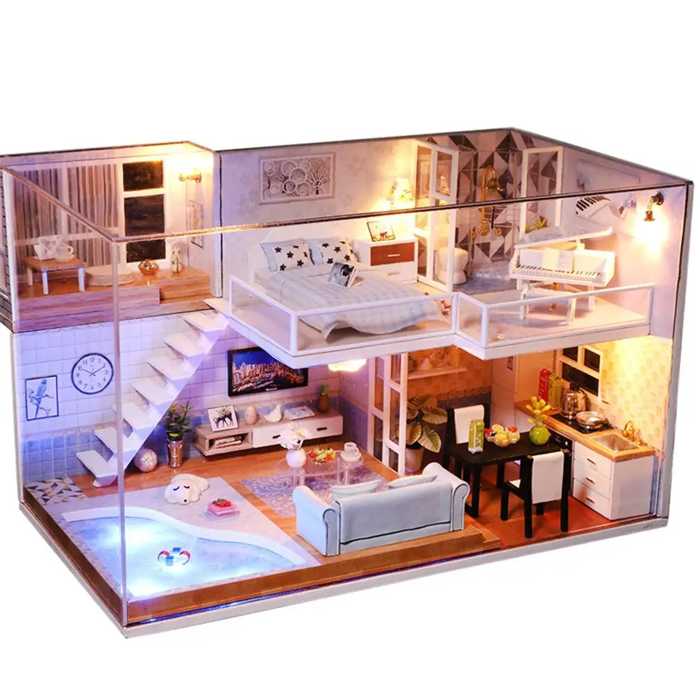 

2018 Hot DIY Cabin Doll House With Dust Cover Without Tools And Batteries Glowing Toy For Birthday Christmas Gift