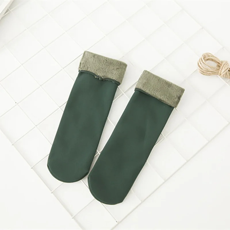 Женские носки плюс бархат утолщение осень зима снег носки повседневные домашние теплые носки-тапочки женские можно носить носки с начесом L109 - Цвет: Dark green