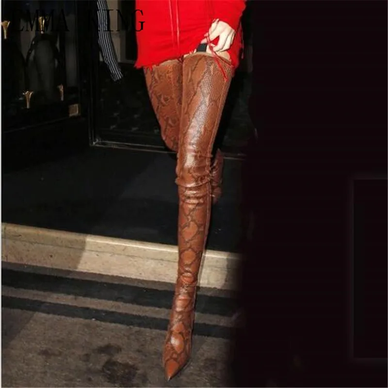 En Taille Stiletto Picture As Long Botas Serpent Brun Pointu Bottes Hauts Picture Bout 35 Femmes as 43 Grande Talons Motif Cuissardes Cuir 7xZqEHw