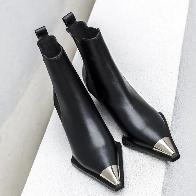 

2019 New genuine leather Chelsea boots thick med heel brand women high quality concise design office lady ankle boots