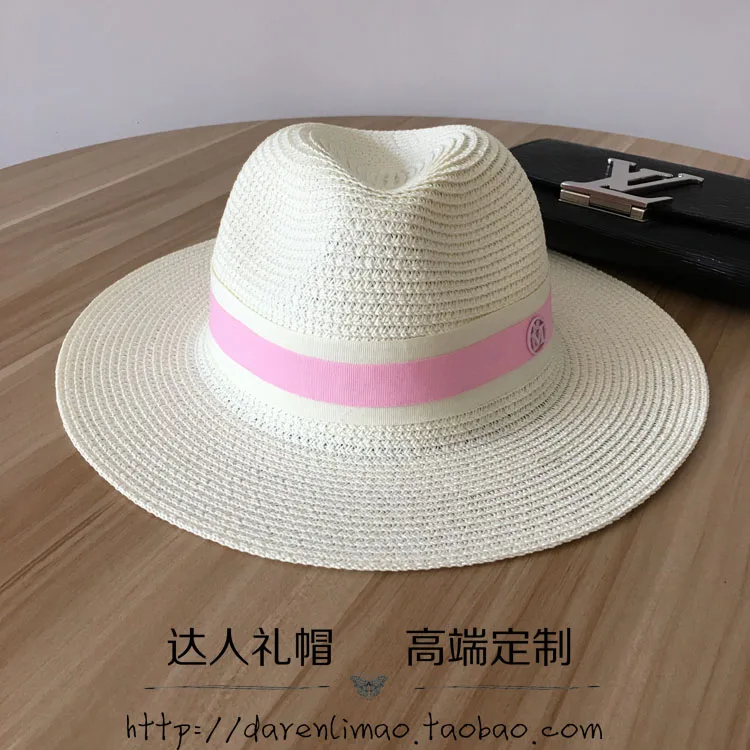 الأزياء اللونين الوردي الشريط قبعة القش الإناث قبعة أنيقة شاطئ كاب الصيف الشمس التظليل ، مزدوجة الوردي شعار معدني