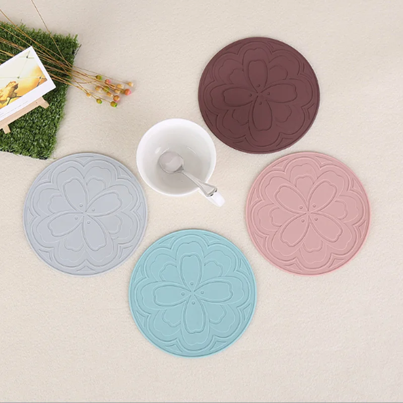 

Silicone Table Mats Padded Circular Insulation Pad Kitchen Pot Coaster Home anti-hot Casserole Pad Placemats Cup Mat Utensil